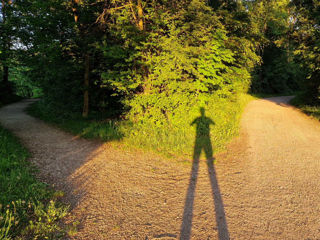 AI意思決定のメリット・デメリットを中小企業目線で整理！判断基準と失敗回避の実務ガイド