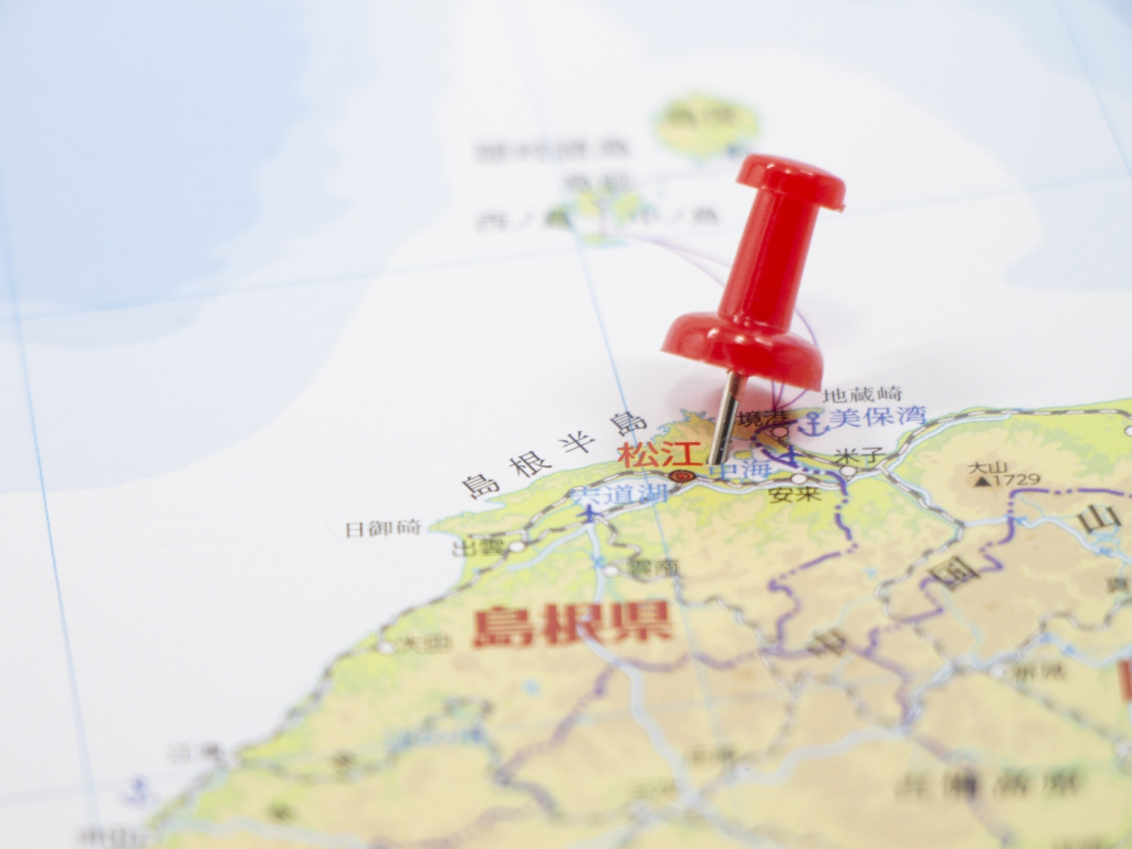 【全国比較】島根県で人気のあるAIサービス10選！島根県内の中小企業を取り巻くAI活用の現状と全国との差は？