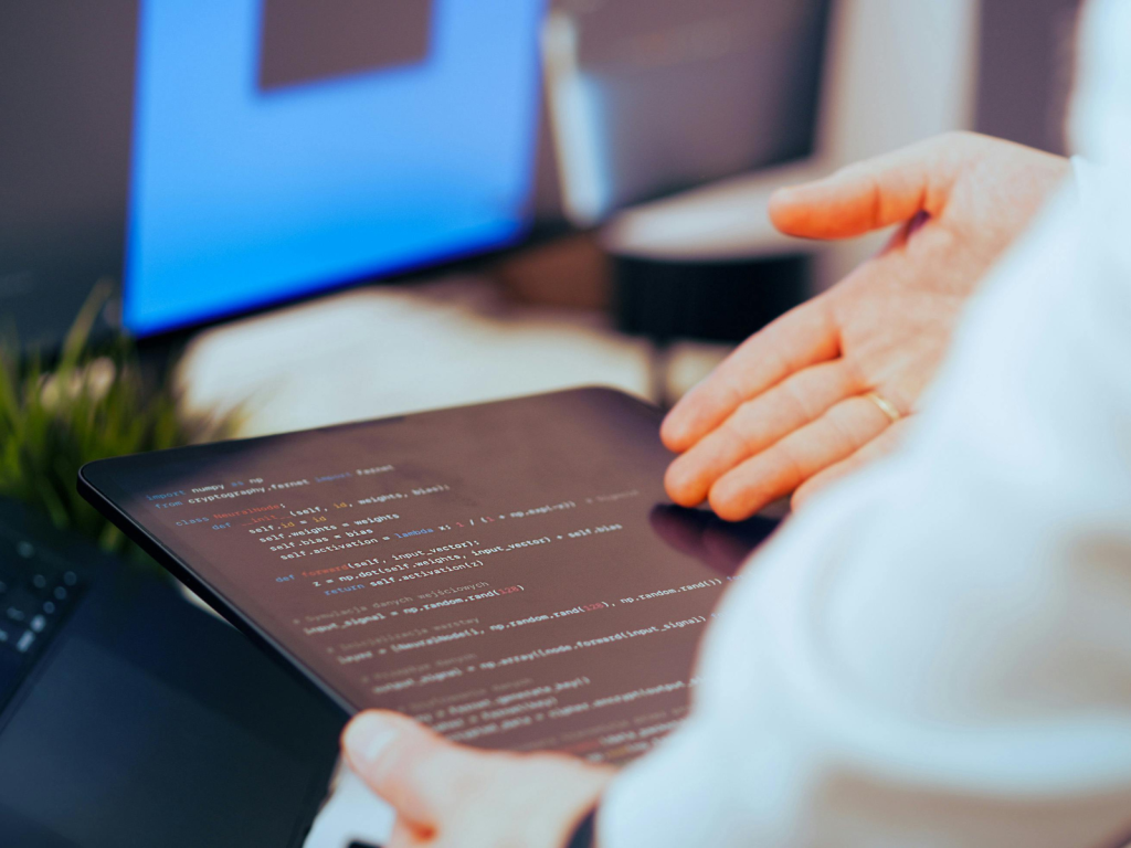 AI意思決定のメリット・デメリットを中小企業目線で整理！判断基準と失敗回避の実務ガイド