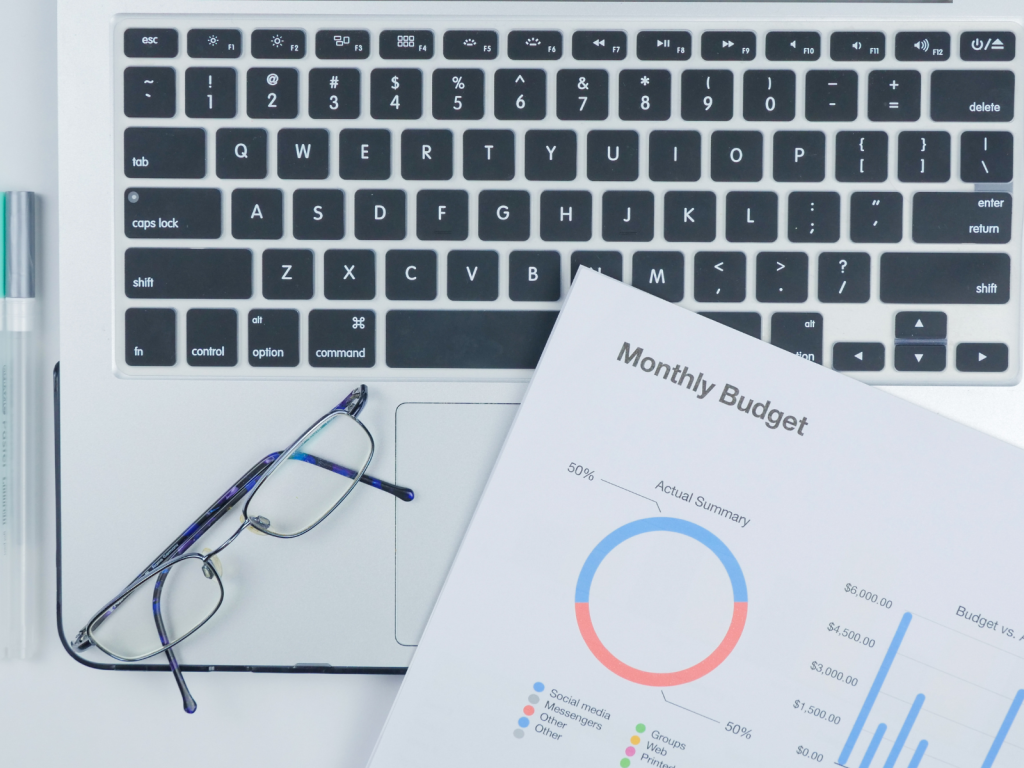 AI業務効率化ツールの選び方は？おすすめカテゴリ・値段・メリットと中小企業の導入判断を徹底解説！1